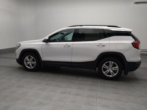 Used 2019 GMC Terrain SLE w/ Driver Convenience Package FWD image 3