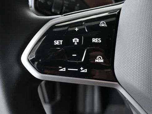 New 2026 Volkswagen ID.4 Pro RWD image 20