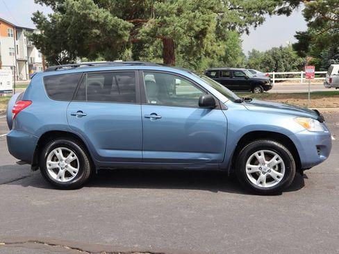 Used 2011 Toyota RAV4 4WD w/ Upgrade Value Pkg image 3