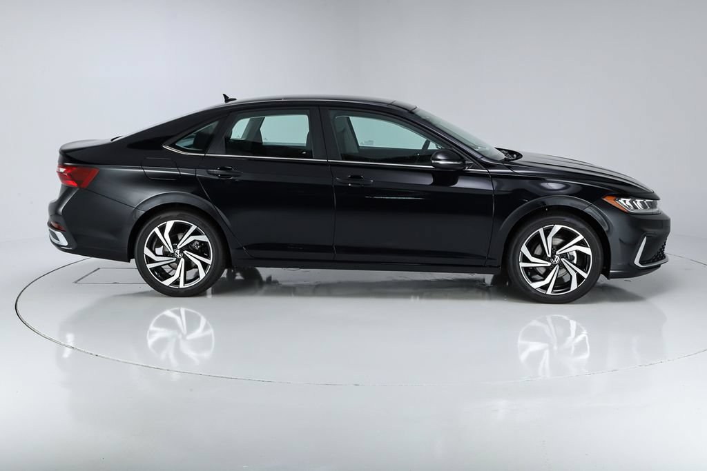 New 2026 Volkswagen Jetta SEL FWD image 10