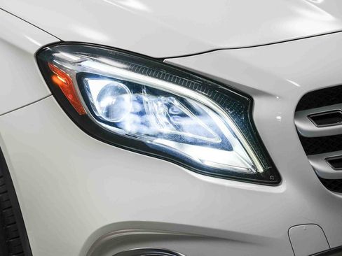 Certified 2020 Mercedes-Benz GLA 250 image 14