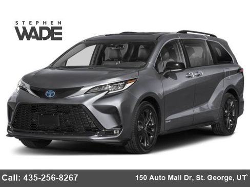 Used 2022 Toyota Sienna XSE w/ XSE Plus Package FWD image 1