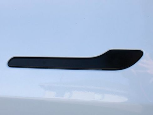 Used 2023 Tesla Model 3 Long Range image 9