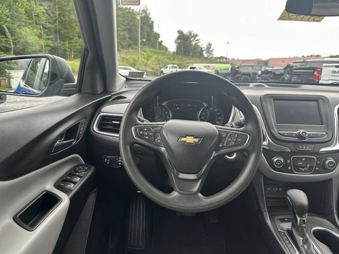 Certified 2024 Chevrolet Equinox LS w/ LS Convenience Package AWD/4WD image 14