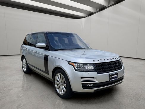 Used 2016 Land Rover Range Rover Supercharged AWD/4WD image 7