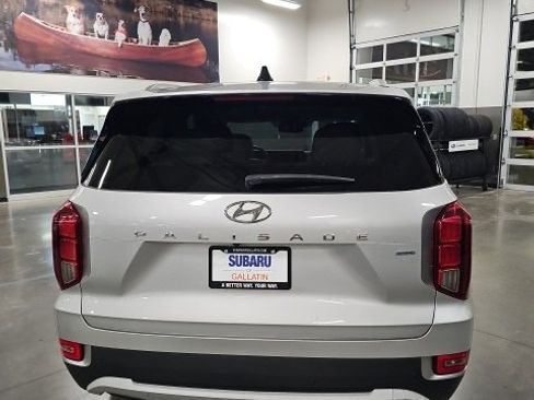 Used 2022 Hyundai Palisade SEL w/ Premium Package image 8