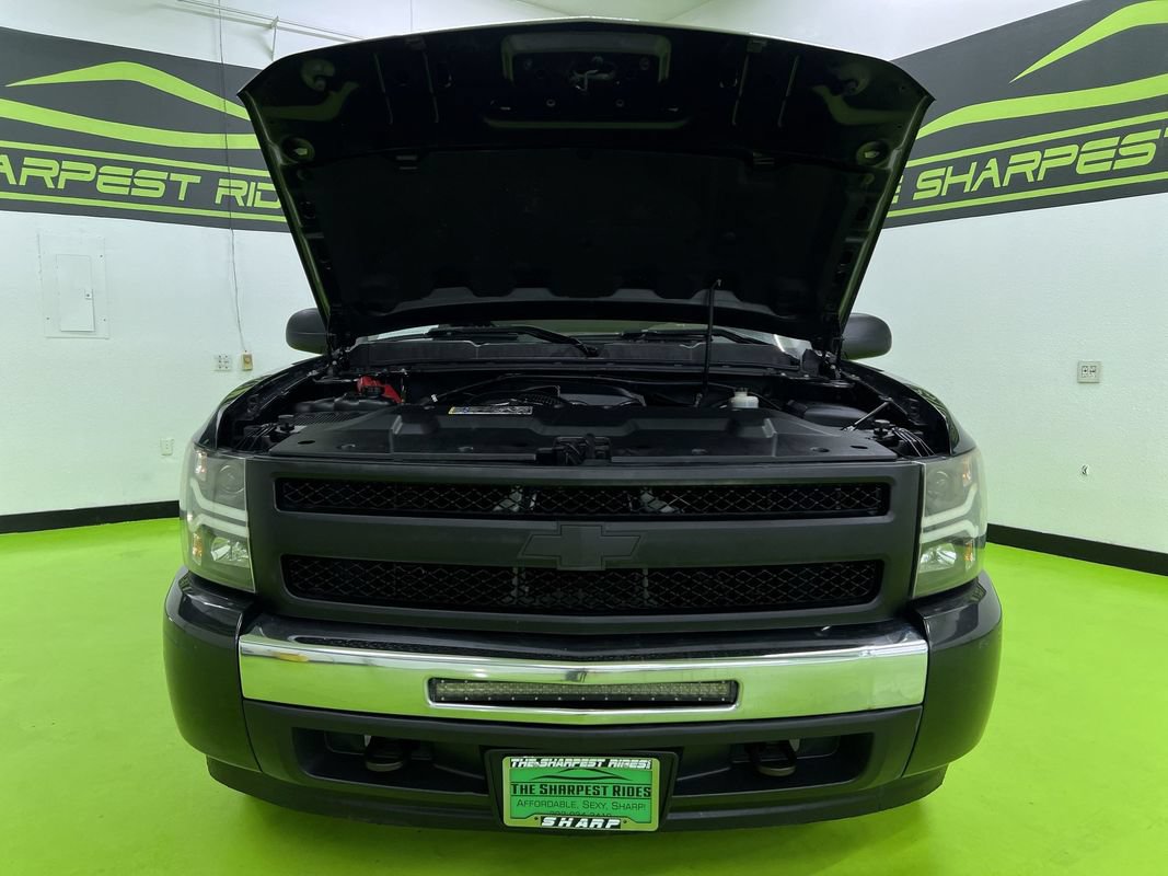 Used 2010 Chevrolet Silverado 1500 LT w/ Power Pack Plus AWD/4WD image 4