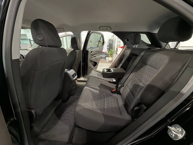 Used 2024 Chevrolet Equinox LT AWD/4WD image 12