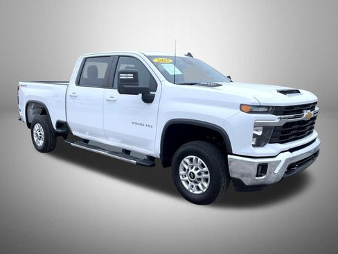 Certified 2025 Chevrolet Silverado 2500 LT w/ Convenience Package AWD/4WD image 5