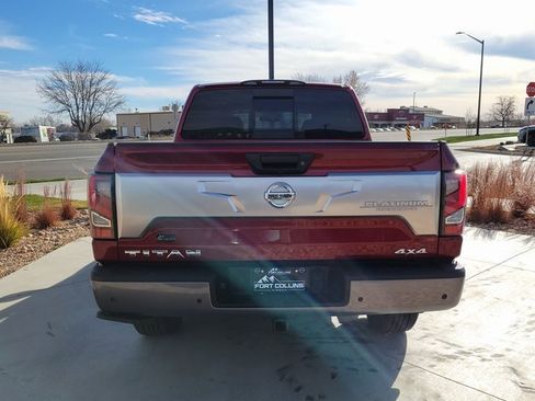 Used 2021 Nissan Titan Platinum Reserve w/ Moonroof Package image 5