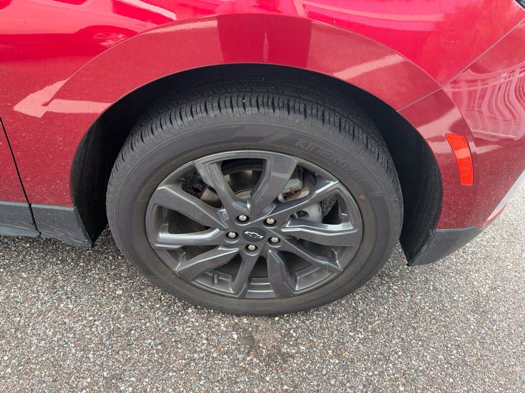 Used 2023 Chevrolet Equinox RS w/ RS Leather Package FWD image 7