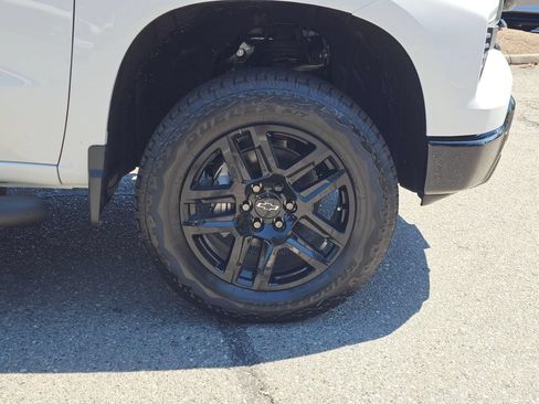 New 2026 Chevrolet Silverado 1500 LT Trail Boss w/ LT Trail Boss Premium Package AWD/4WD image 9