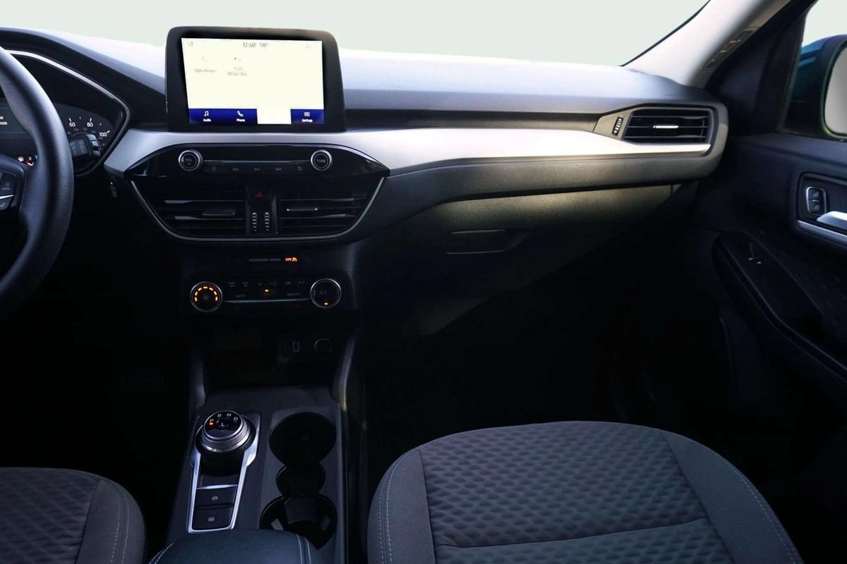 Used 2020 Ford Escape SE FWD image 22