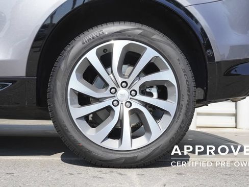 Used 2025 Land Rover Discovery Sport Dynamic SE AWD/4WD image 33
