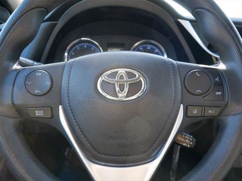 Certified 2018 Toyota Corolla LE image 25