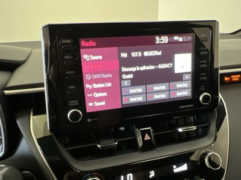 Used 2022 Toyota Corolla SE FWD image 17