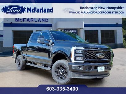 New 2026 Ford F350 Lariat w/ Black Appearance Package