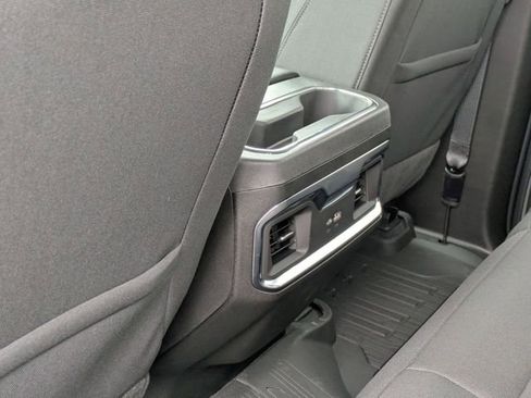 New 2026 GMC Sierra 1500 Elevation image 29