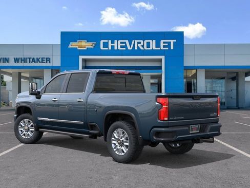 New 2026 Chevrolet Silverado 2500 High Country w/ High Country Premium Package AWD/4WD image 3
