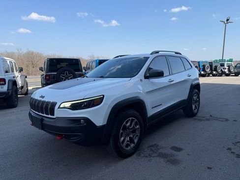 Used 2021 Jeep Cherokee Trailhawk AWD/4WD image 7