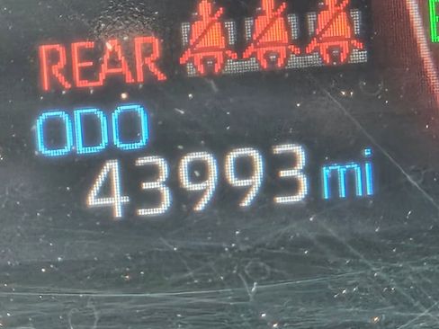 Used 2024 Toyota RAV4 Adventure image 25