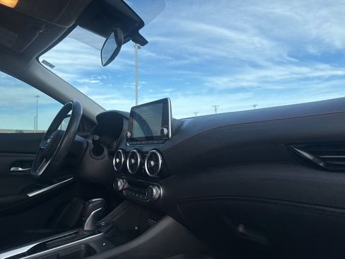 Certified 2023 Nissan Sentra SR w/ Midnight Edition Package image 10