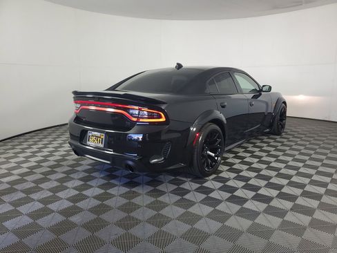 Used 2022 Dodge Charger Scat Pack image 4
