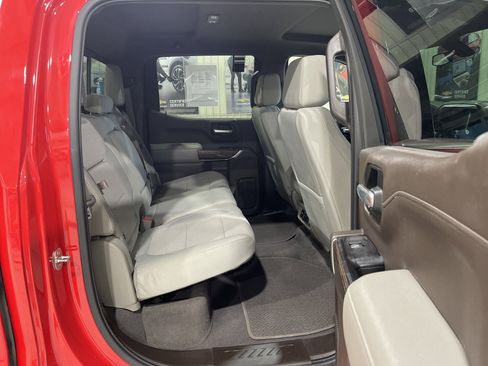 Used 2019 GMC Sierra 1500 SLE w/ SLE Value Package image 19