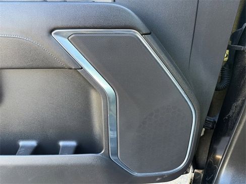 Used 2024 GMC Sierra 1500 Elevation image 13