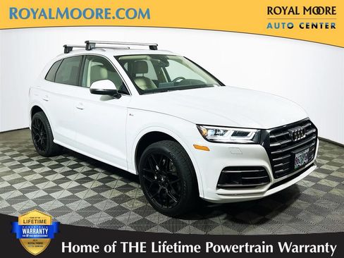 Used 2020 Audi Q5 e Premium Plus w/ Premium Plus Package AWD/4WD image 1
