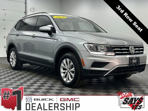 Used 2020 Volkswagen Tiguan S image 1
