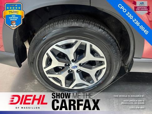 Used 2023 Subaru Forester Premium AWD/4WD image 7