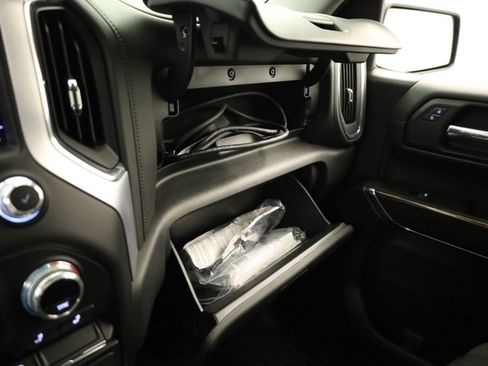 Used 2022 GMC Sierra 1500 Elevation w/ X31 Off-Road Package image 23