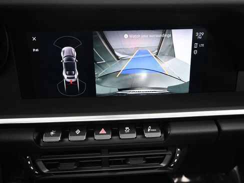 Used 2022 Porsche 911 Turbo S image 19