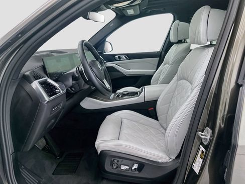 Used 2026 BMW X5 sDrive40i RWD image 18