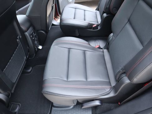 New 2026 Dodge Durango GT AWD/4WD image 13