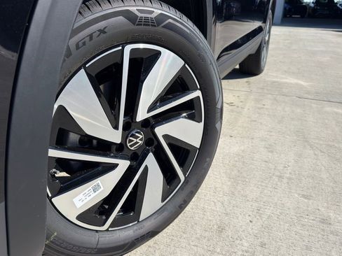 New 2026 Volkswagen Atlas SE AWD/4WD image 4