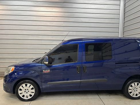 Used 2016 RAM ProMaster City Tradesman SLT w/ Rear Back-up Camera Group FWD image 3