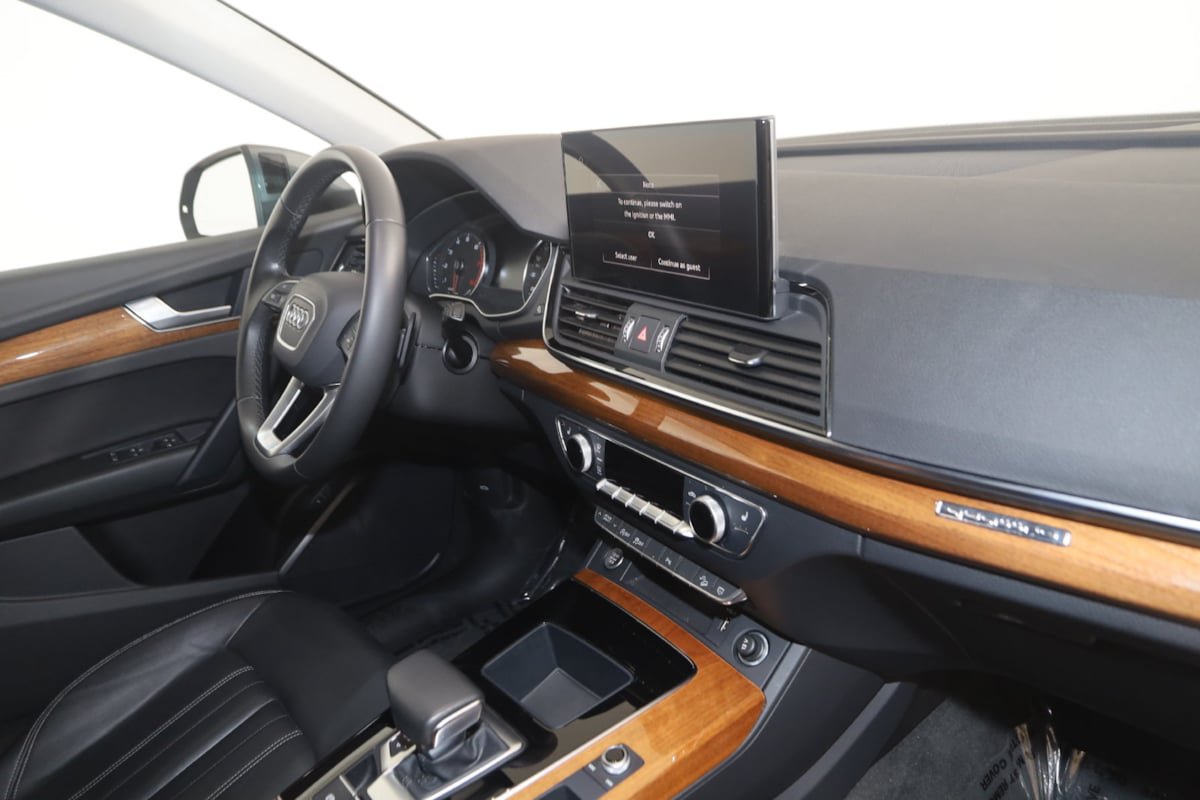 Used 2023 Audi Q5 2.0T Premium AWD/4WD image 34
