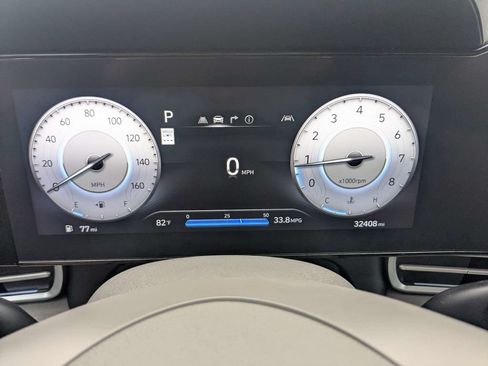 Used 2024 Hyundai Elantra SEL FWD image 29