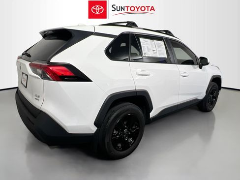 Used 2023 Toyota RAV4 XLE w/ Convenience Package AWD/4WD image 4