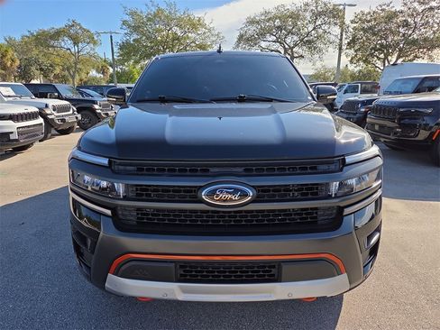 Used 2024 Ford Expedition Timberline image 4