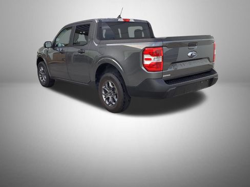 Used 2022 Ford Maverick XLT FWD image 4