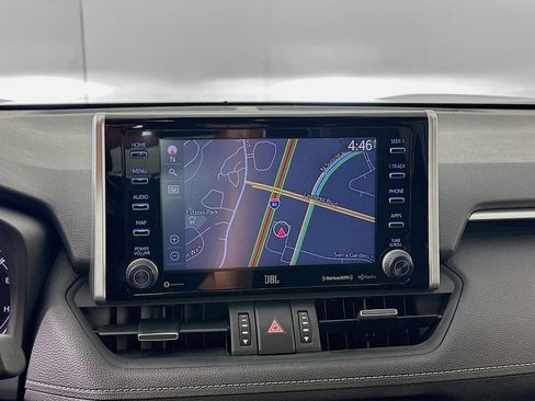 Used 2020 Toyota RAV4 Limited AWD/4WD image 22