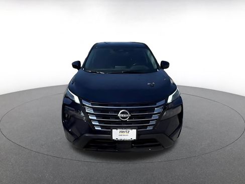 Used 2025 Nissan Rogue SV FWD image 4