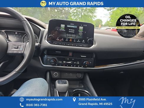 Used 2023 Nissan Rogue SL AWD/4WD image 18