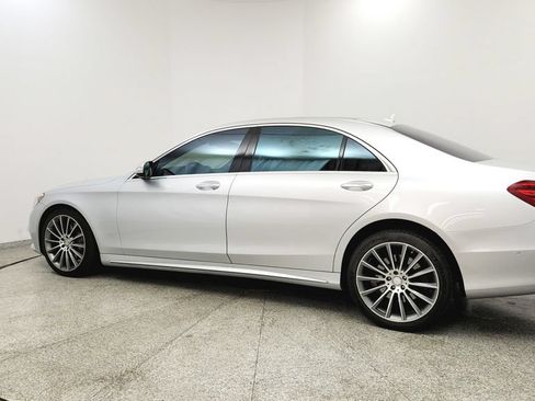 Used 2015 Mercedes-Benz S 550 Sedan image 3
