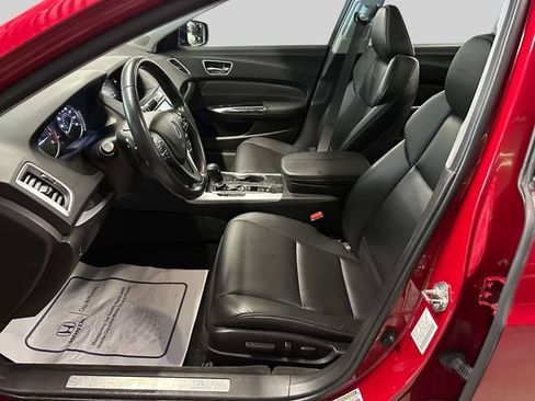 Used 2018 Acura TLX FWD image 14
