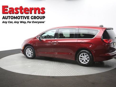 Used 2023 Chrysler Voyager LX FWD image 62