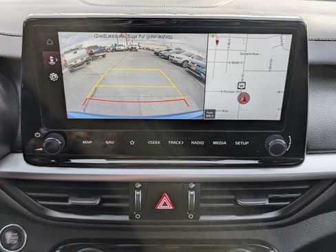 Used 2022 Kia Forte GT w/ GT Technology Package image 19